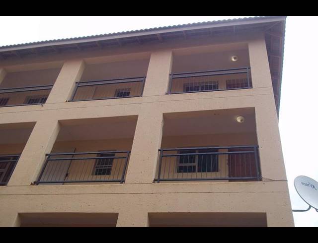 2 BEDROOM APARTMENT FOR SALE IN DRIE RIVIERE